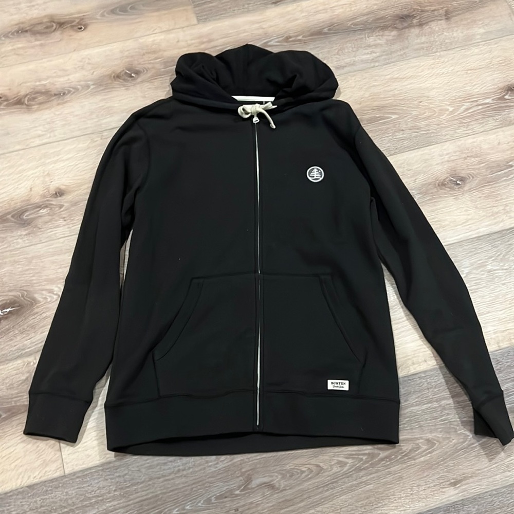 Button sweatshirt